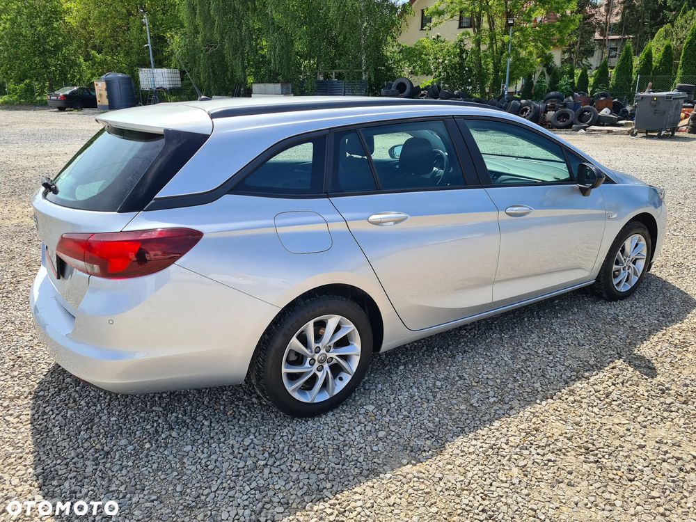 Opel Astra 1.2 T S&S - 9