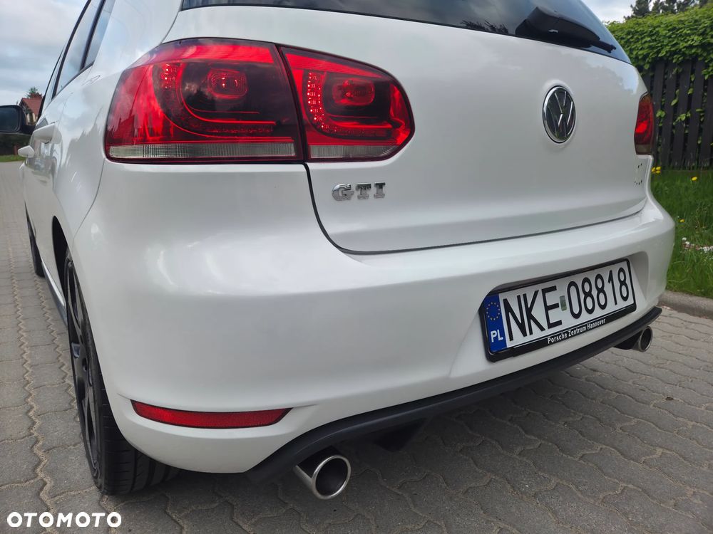 Volkswagen Golf 2.0 GTI DSG - 12