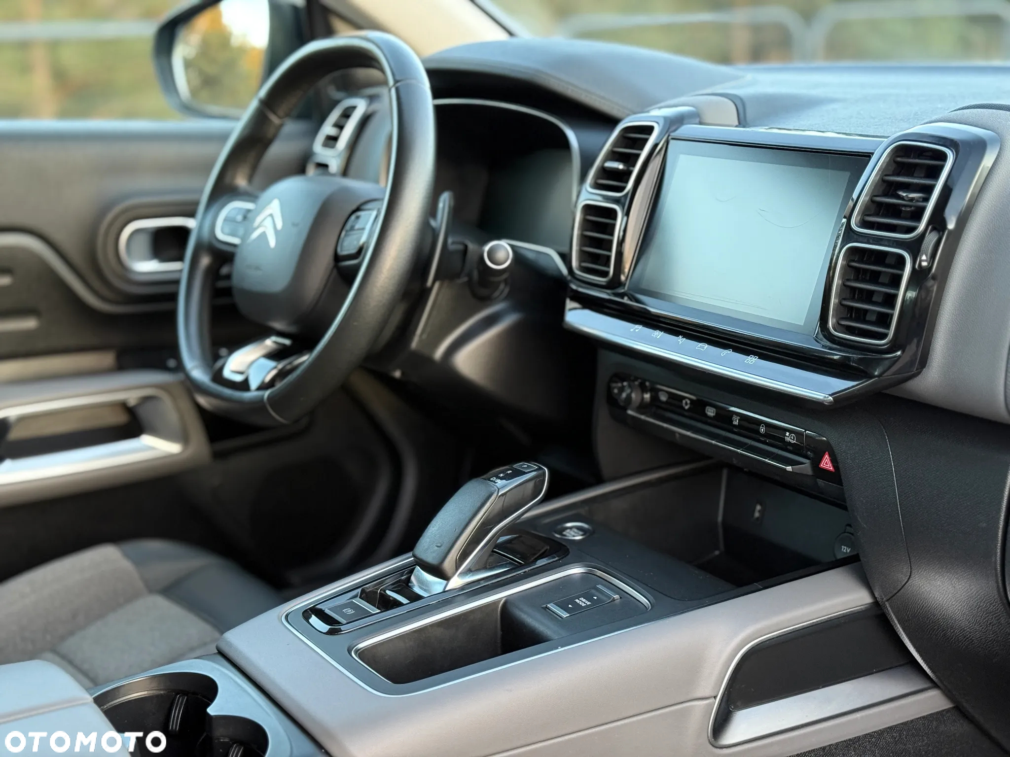 Citroën C5 Aircross Hybrid 225 e.EAT8 SHINE PACK - 38