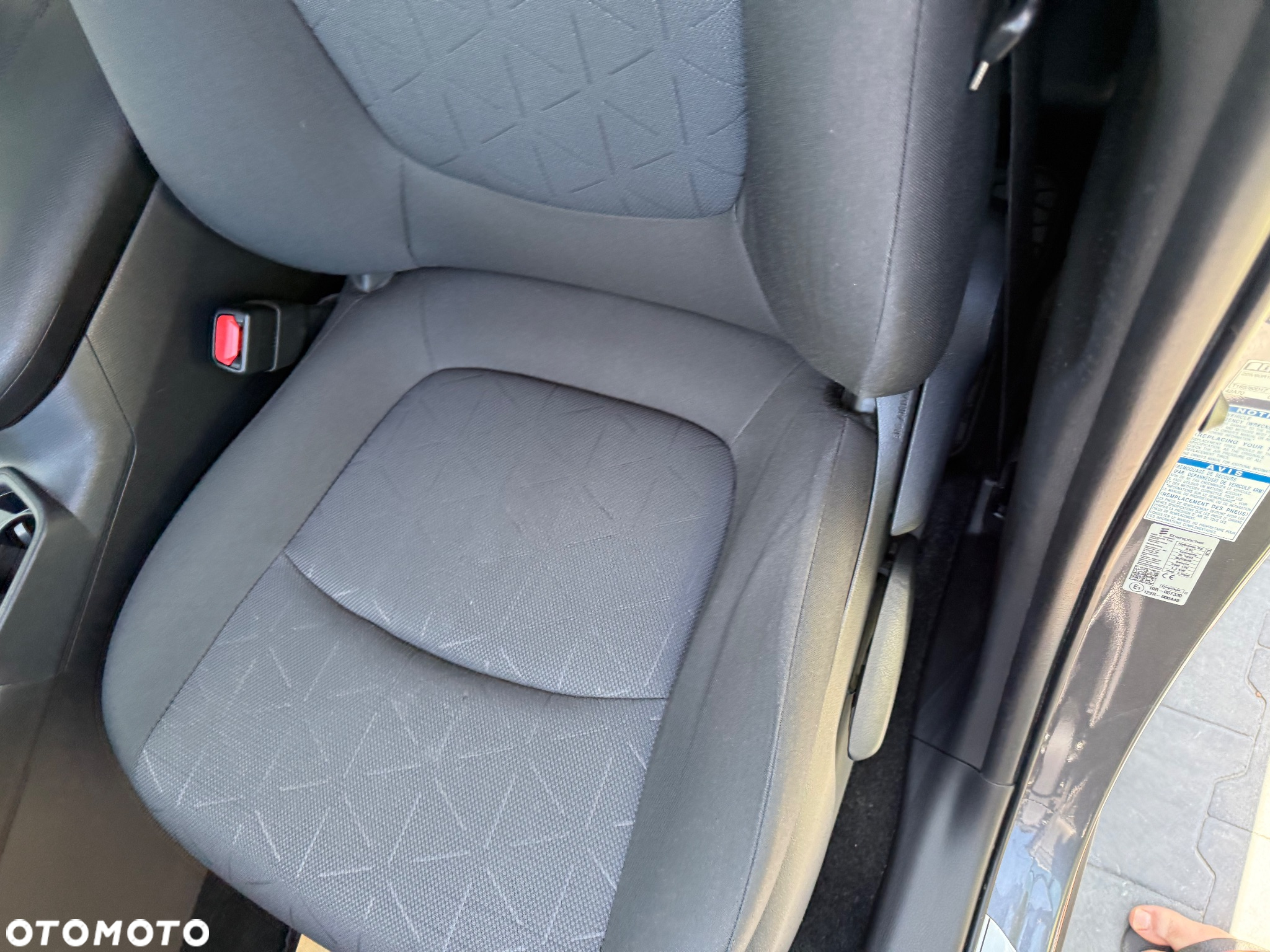 Toyota RAV4 2.5 Hybrid Comfort 4x4 - 40