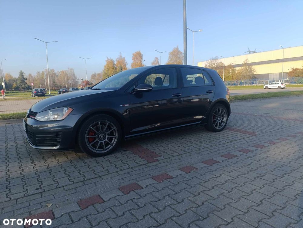Volkswagen Golf 2.0 TSI BMT GTI - 22
