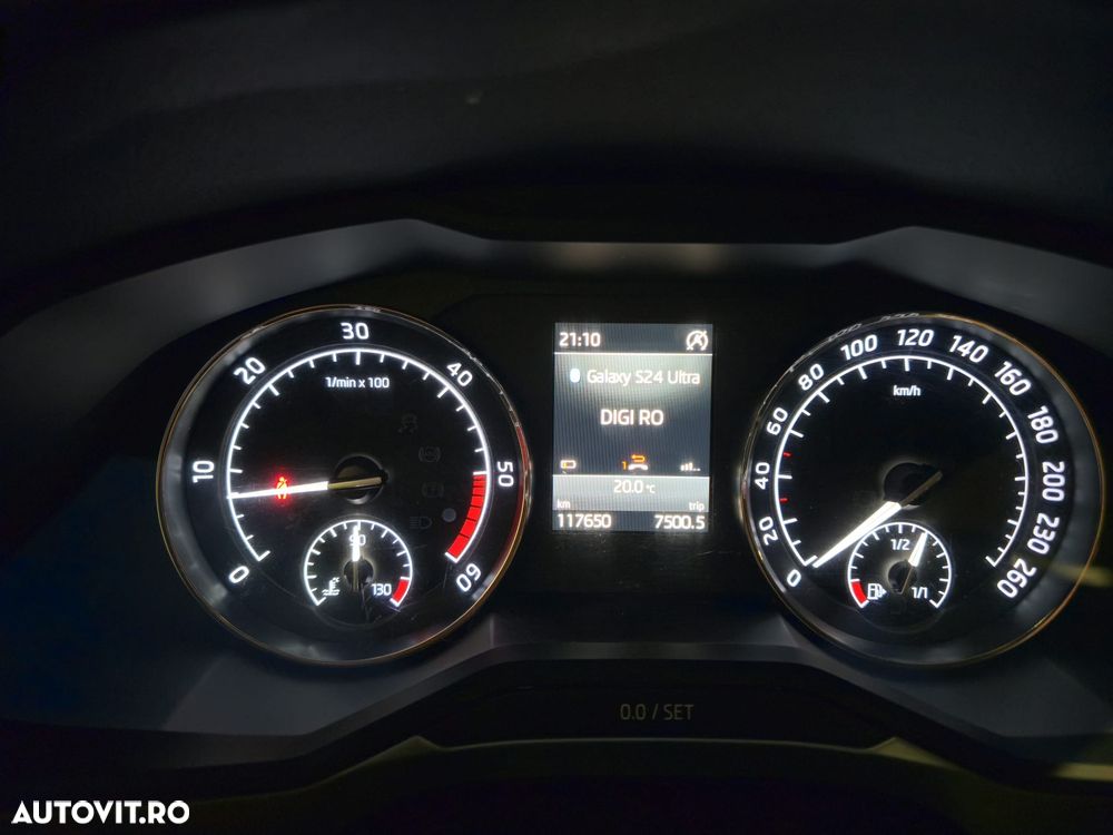 Skoda Superb 2.0 TDI Ambition - 15