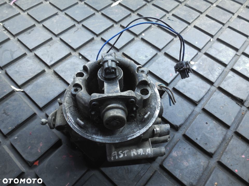 Monowtrysk 1,2 Opel Astra F / Corsa B / Vectra A POSIADAM DWIE SZTUKI - 1