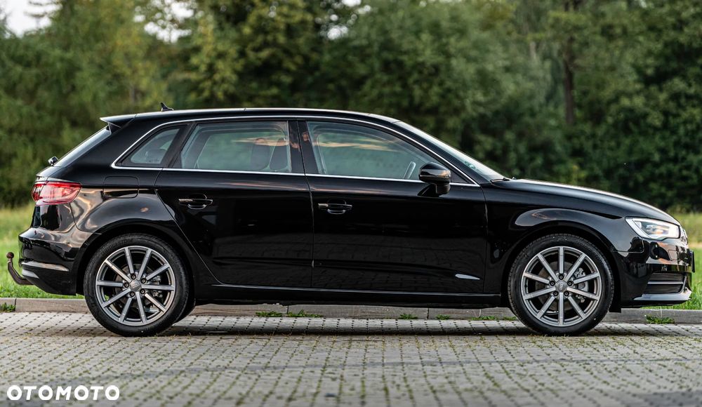 Audi A3 Sportback 2.0 TDI quattro S tronic design - 19