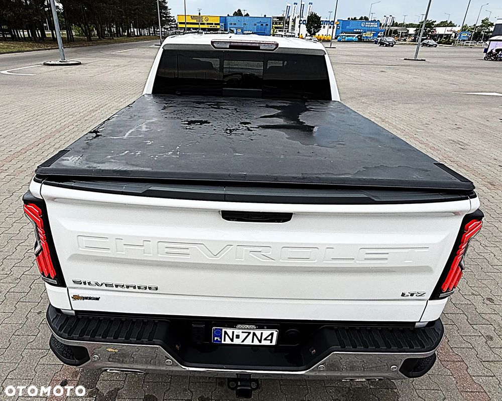 Chevrolet Silverado - 31