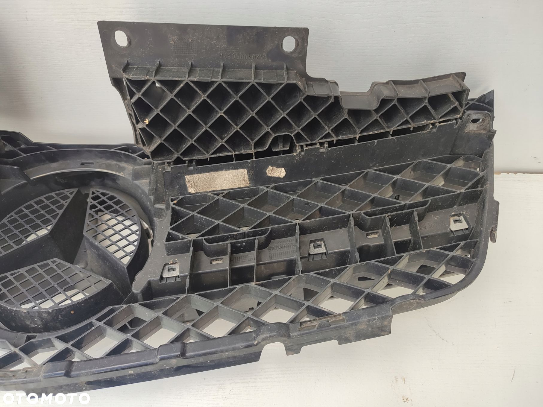 Grill atrapa chłodnicy MERCEDES GLK X204 ORYGINAŁ A2048800883 08-12 - 12