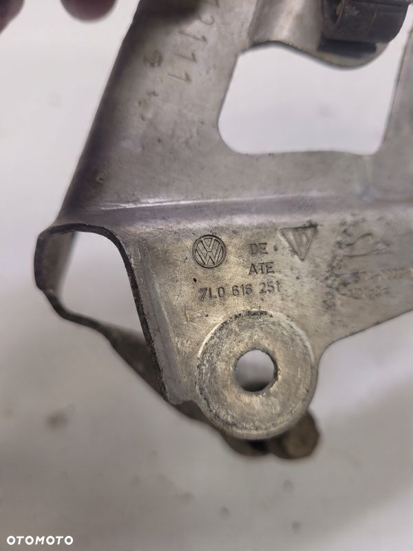 UCHWYT MOCOWANIE ROZDZIELACZA AUDI A6 Q7 7L0616251 - 4