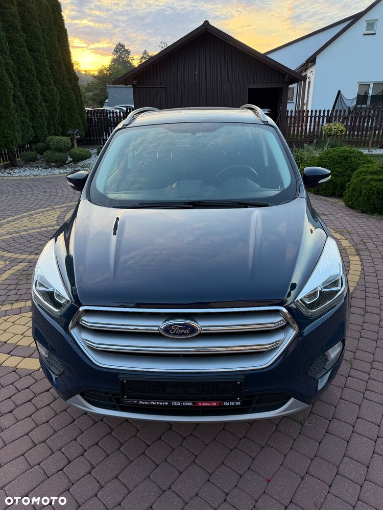 Ford Kuga - 1
