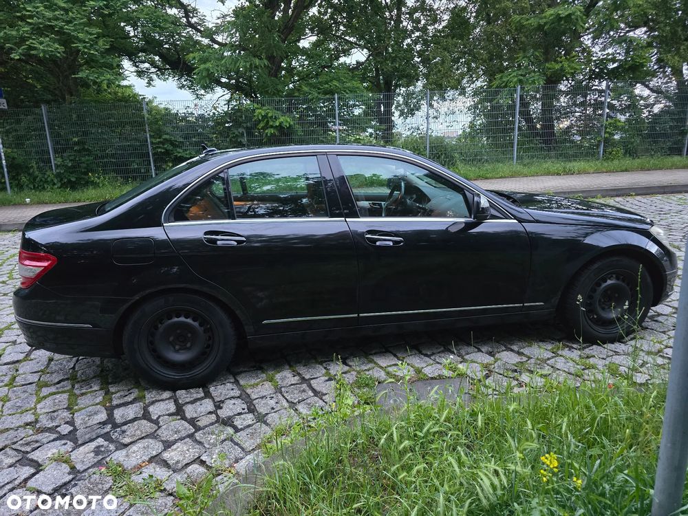 Mercedes-Benz Klasa C 350 4Matic 7G-TRONIC Avantgarde - 3
