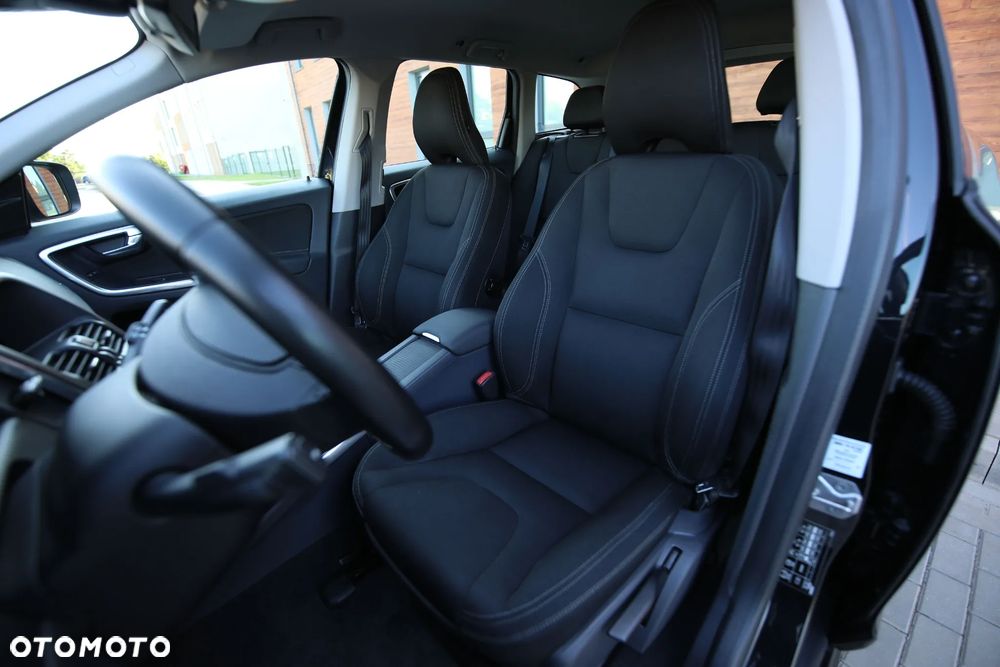 Volvo XC 60 D3 Kinetic - 19