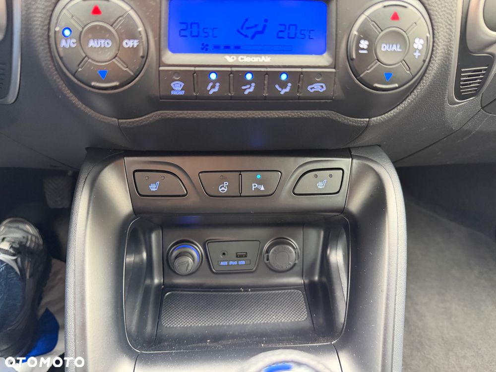 Hyundai ix35 2.0 CRDi 4WD Premium - 28