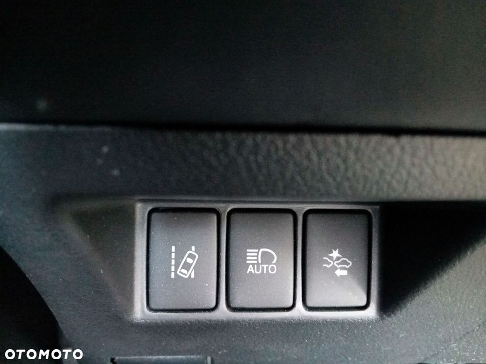 Toyota Yaris - 20