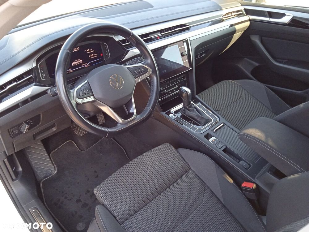 Volkswagen Arteon 2.0 TDI Essence DSG - 13