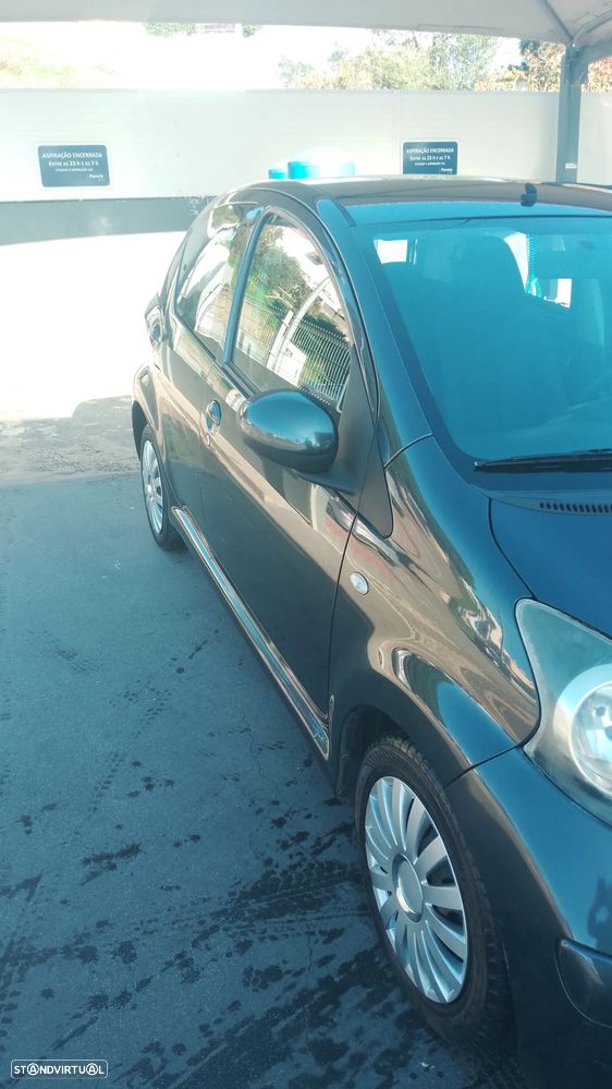 Toyota Aygo Standard - 17