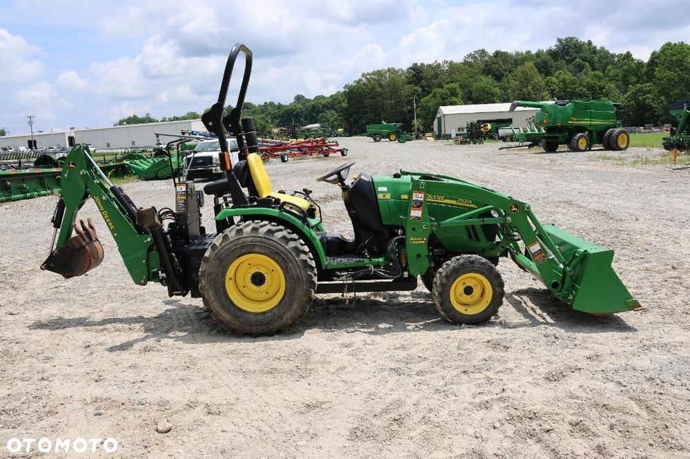 John Deere 2520 - 6