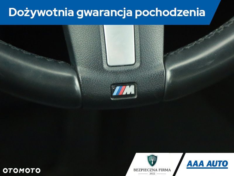 BMW Seria 1 - 21
