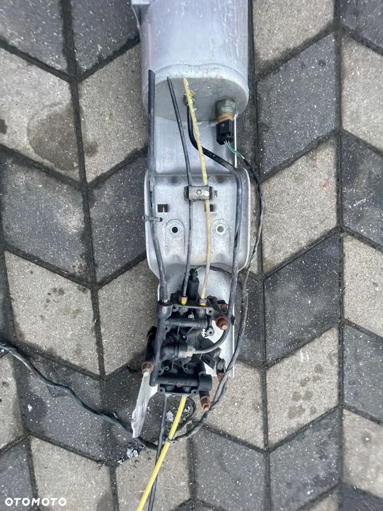 BMW X5 E53 AKUMULATOR POWIETRZA NIVO - 2