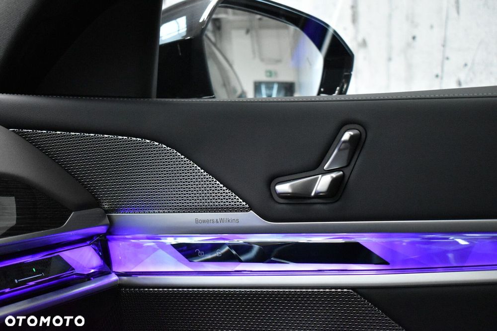 BMW Seria 7 - 19