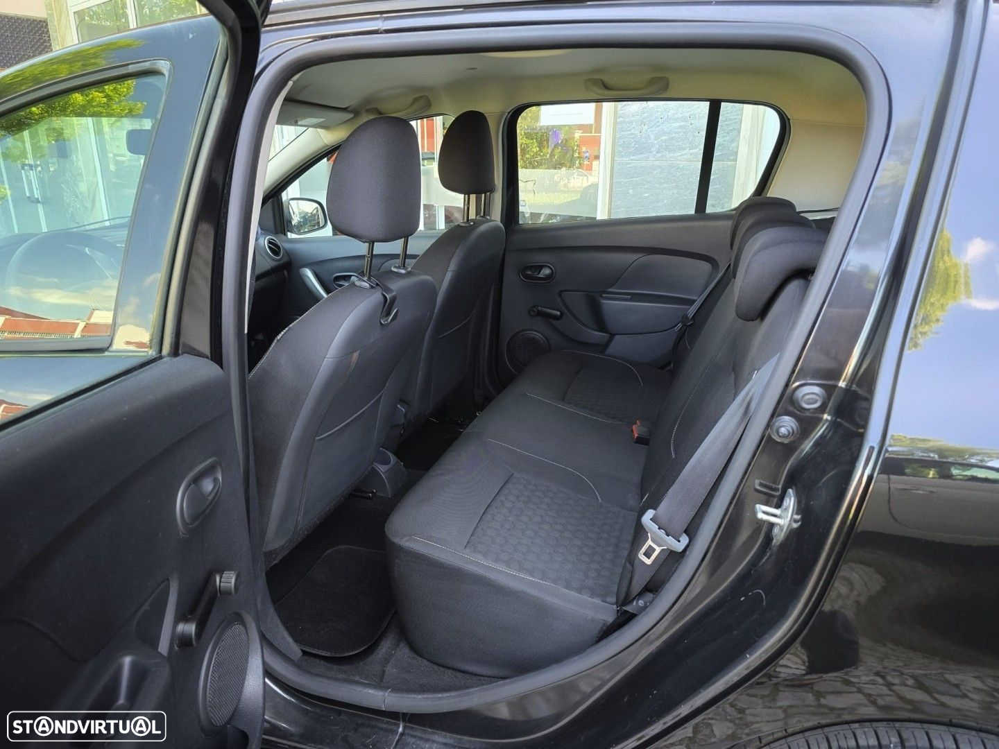 Dacia Sandero 1.5 dCi Confort - 8