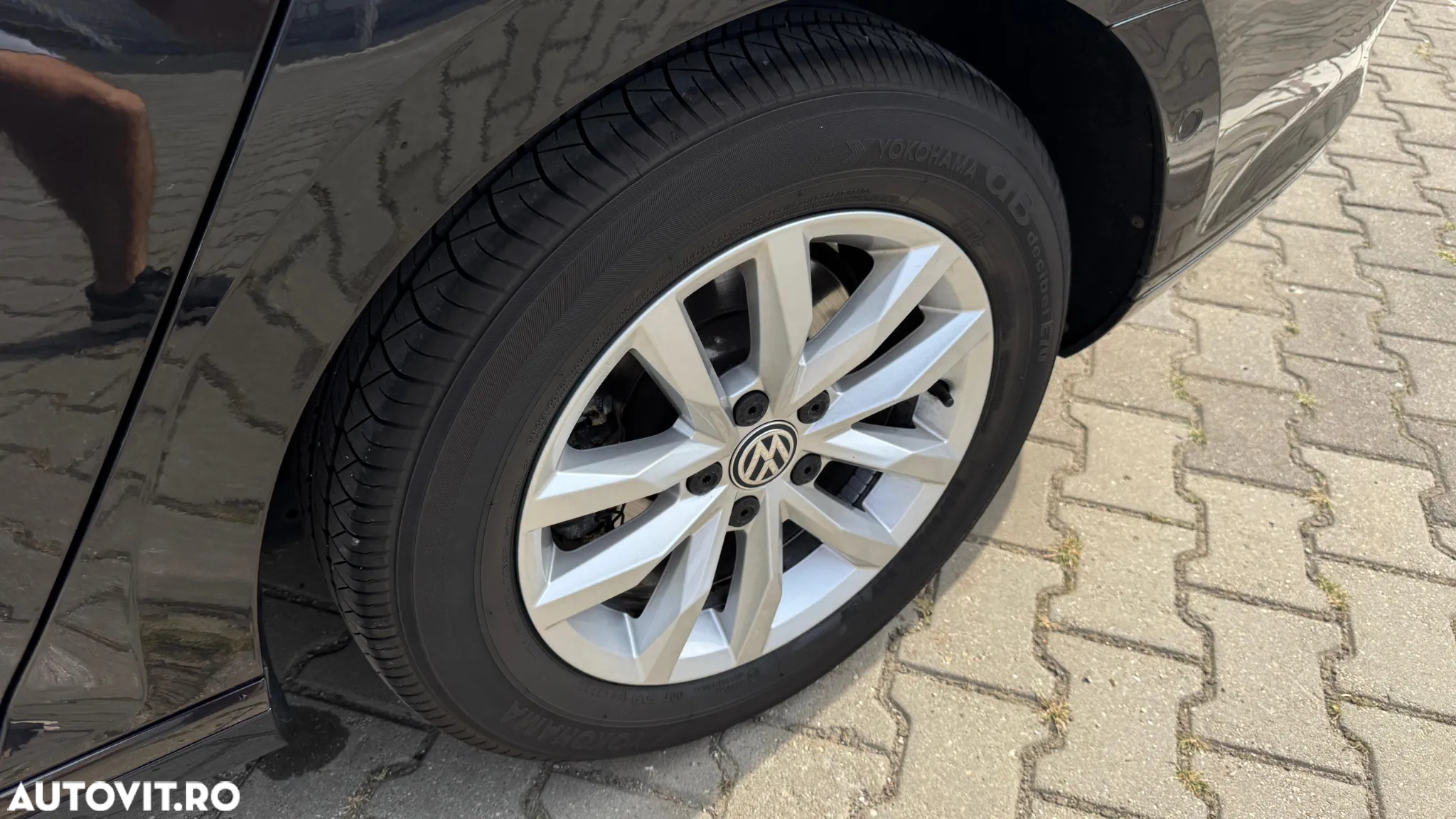 Volkswagen Passat Variant 2.0 TDI DSG (BlueMotion Technology) Comfortline - 35
