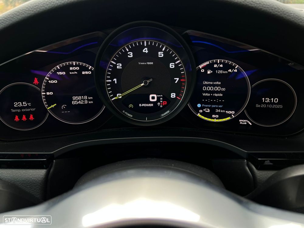 Porsche Cayenne Coupé - 16