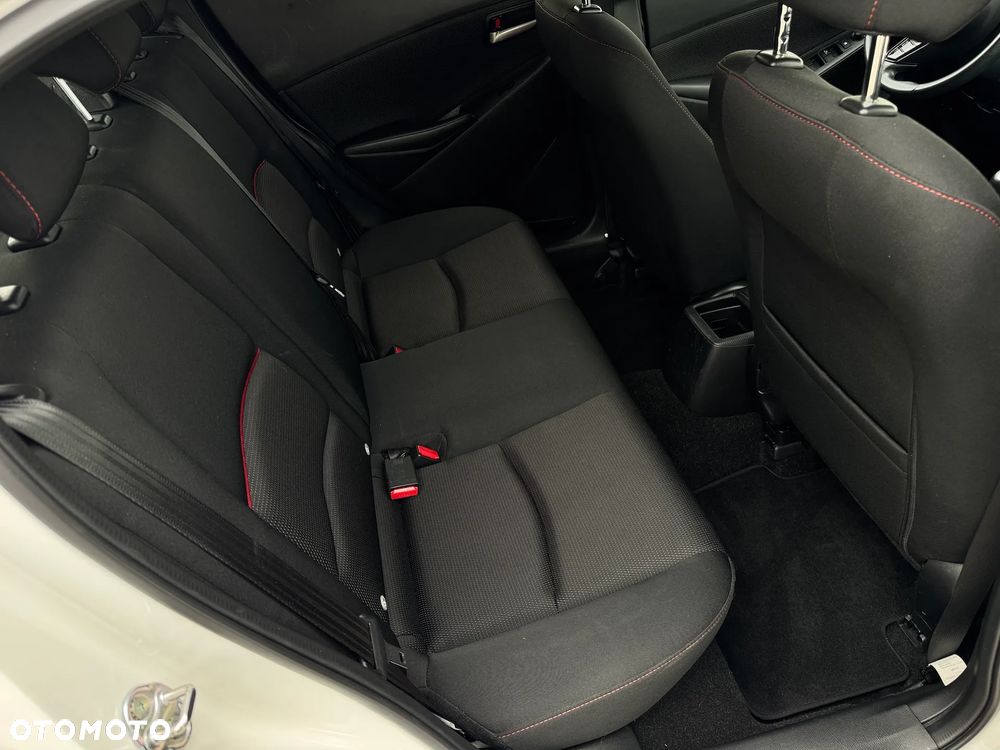 Mazda 2 SKYACTIV-G 90 Center-Line - 10