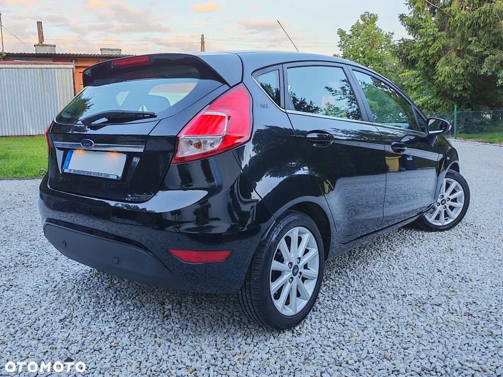 Ford Fiesta 1.0 EcoBoost Titanium - 5