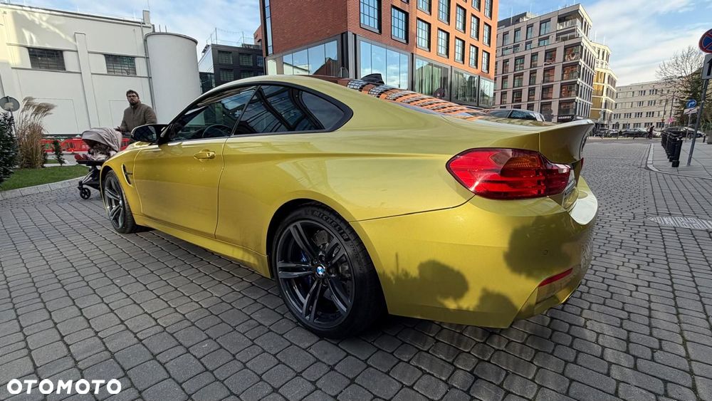 BMW M4 - 5