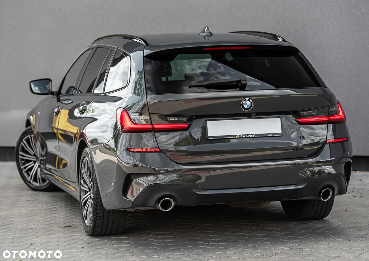 BMW Seria 3 320d xDrive M Sport - 8