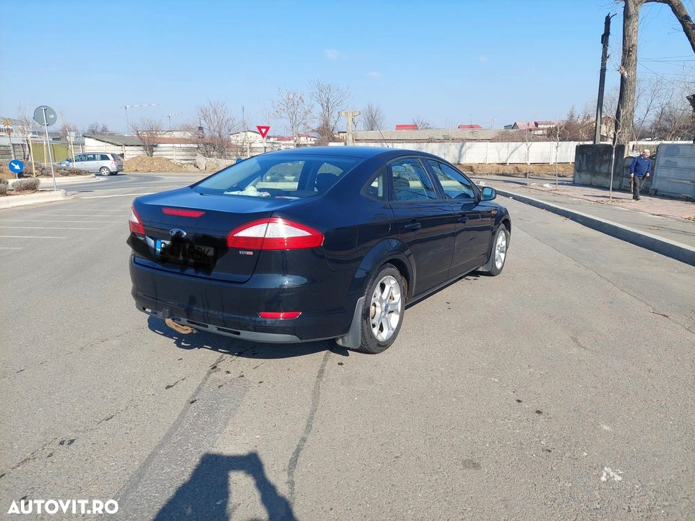 Ford Mondeo 1.8 TDCi Ambiente - 2