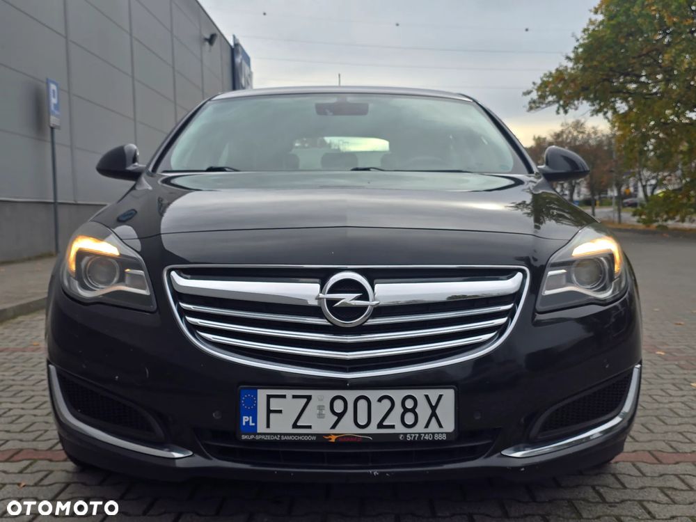 Opel Insignia - 16