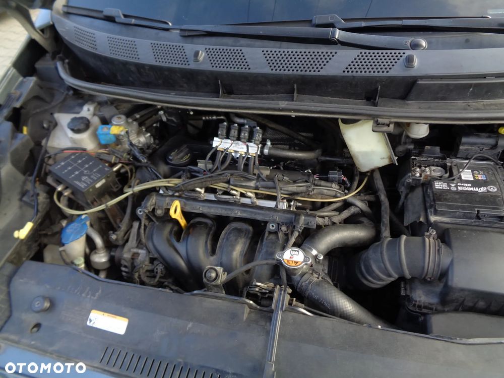 Hyundai ix20 1.6 Comfort - 18