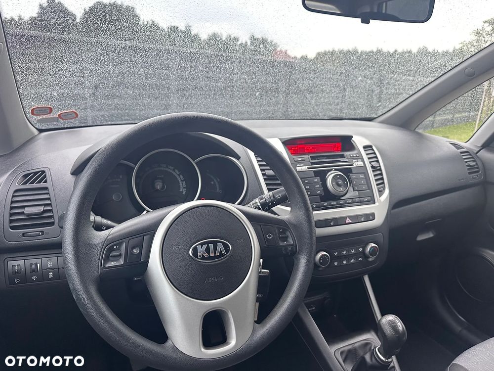 Kia Venga 1.4 S - 9