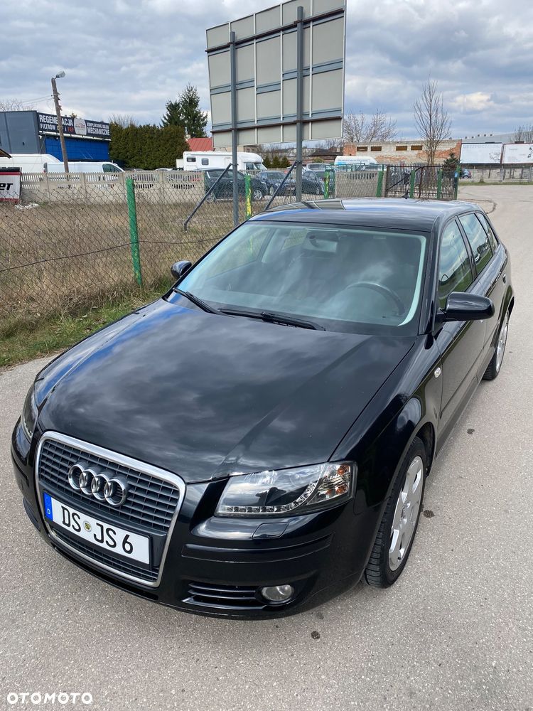 Audi A3 Sportback - 2