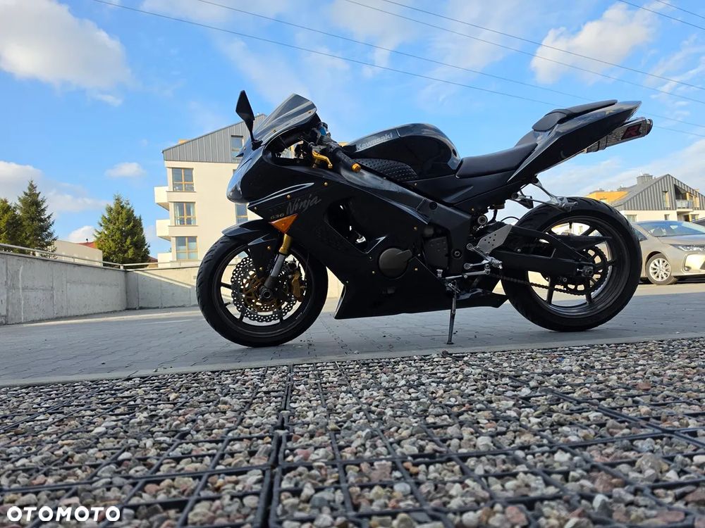 Kawasaki ZXR - 3