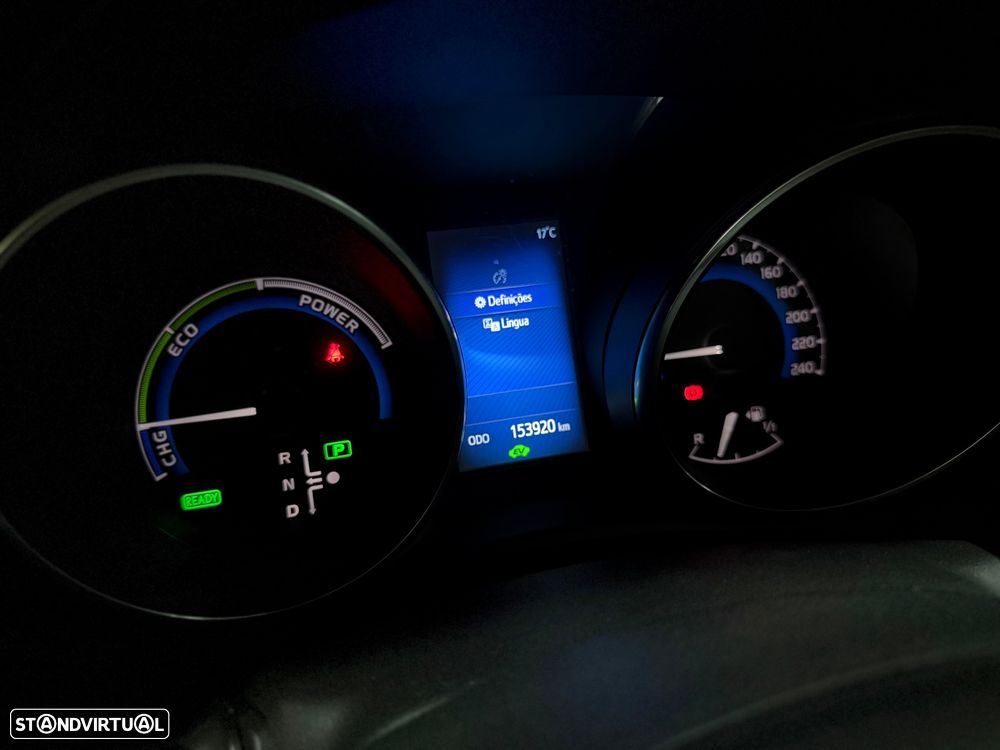 Toyota Auris Touring Sports 1.8 HSD Comfort +P.Sport+Navi - 18