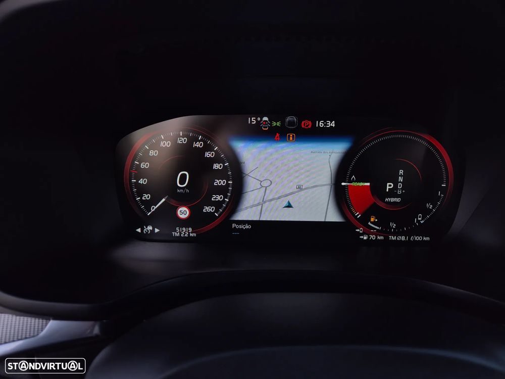 Volvo V60 2.0 T6 AWD TE R-Design - 23