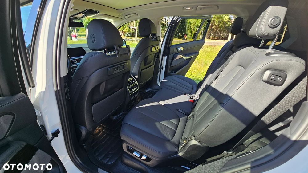 BMW X7 xDrive40i mHEV - 6