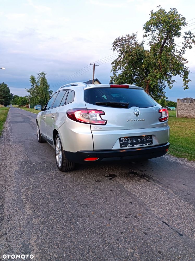 Renault Megane TCe 130 Dynamique - 6