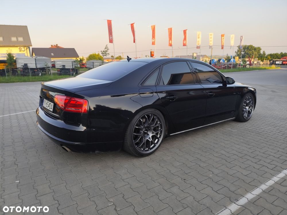 Audi A8 - 5