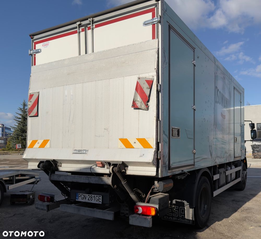 DAF LF 280 // XARIOS 500 /// Chłodnia /// Winda Dhollandoa - 3