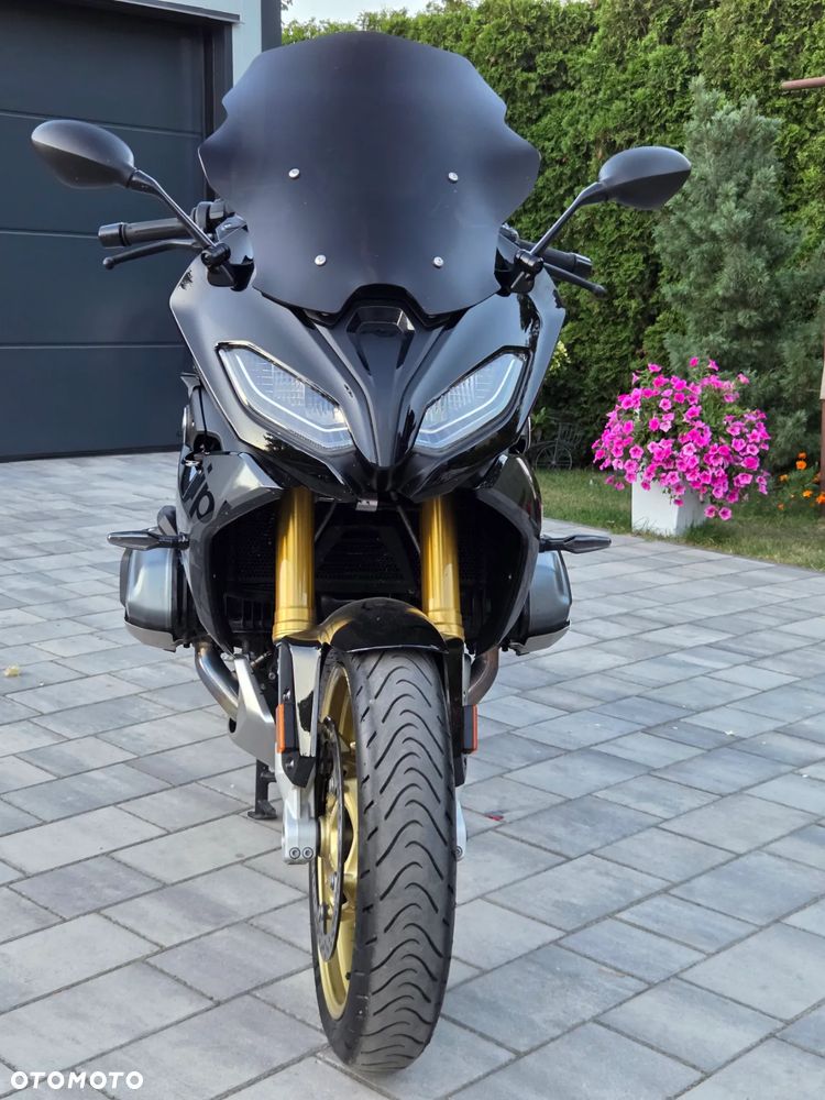 BMW R - 19