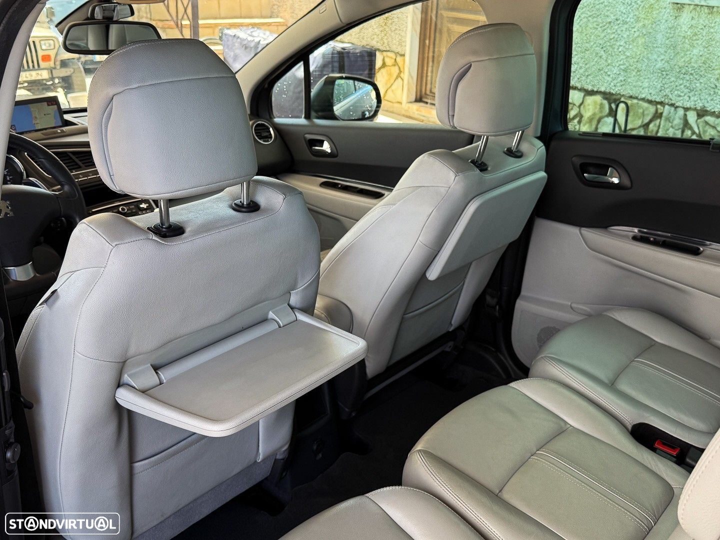 Peugeot 5008 1.6 E-HDi 5L Allure CMP6 - 18