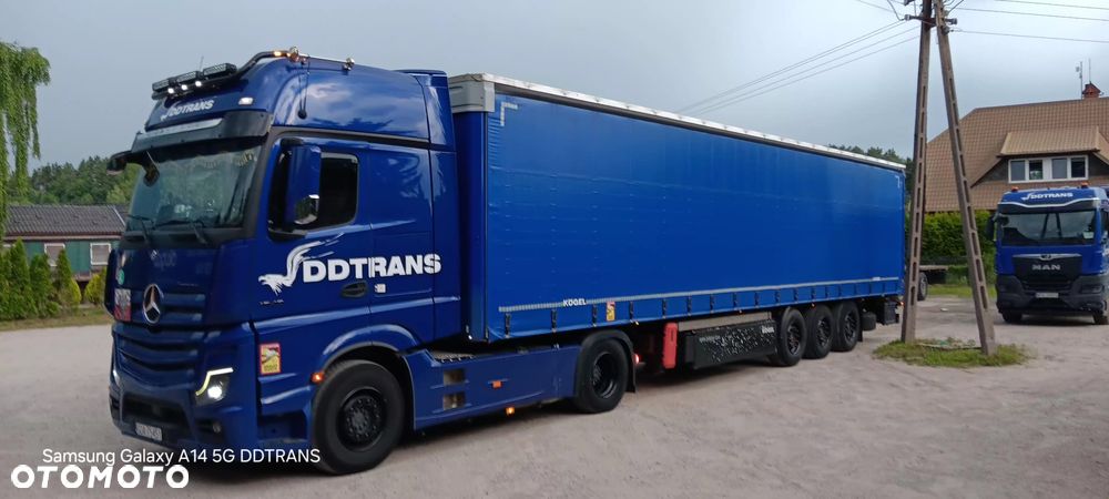 Mercedes-Benz ACTROS - 12
