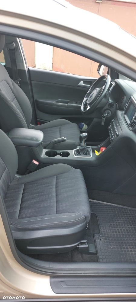 Kia Sportage - 11