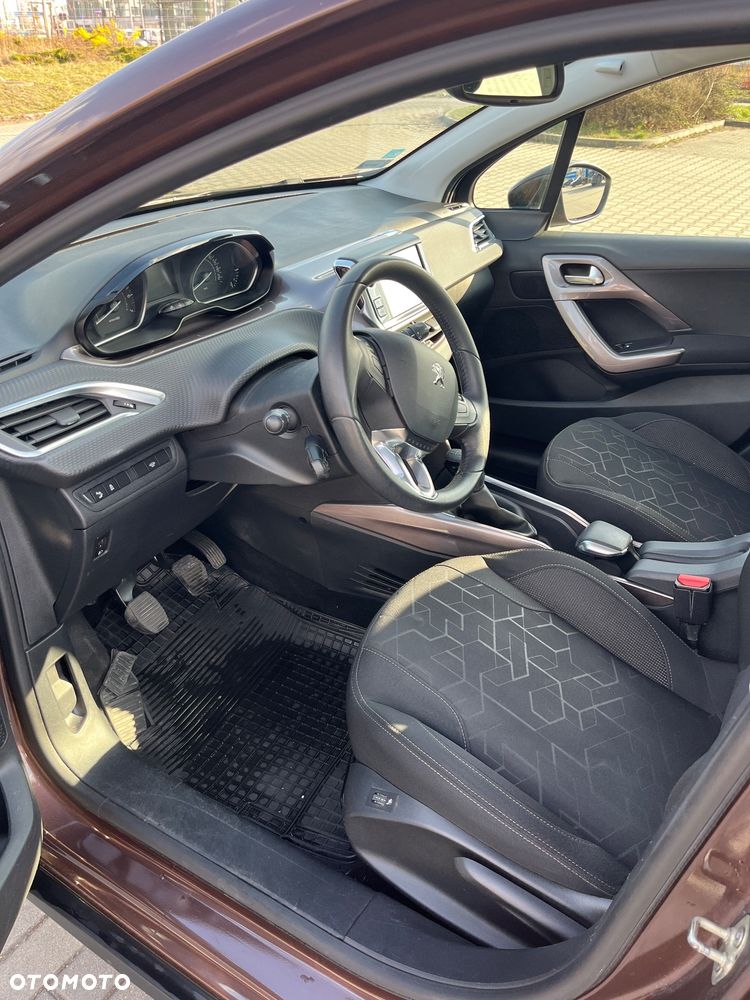 Peugeot 2008 1.6 VTi Active - 4
