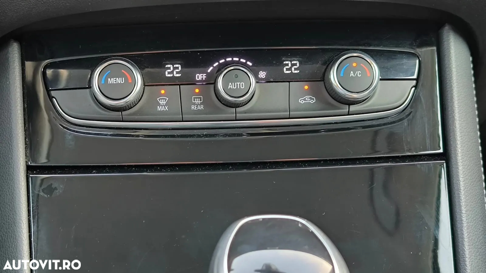 Opel Grandland X 1.5 START/STOP Aut. Innovation - 21