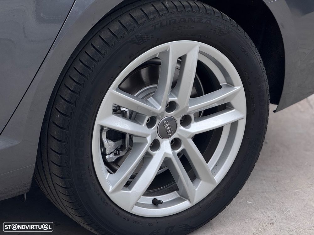 Audi A4 Avant 35 TDI Sport S tronic - 26