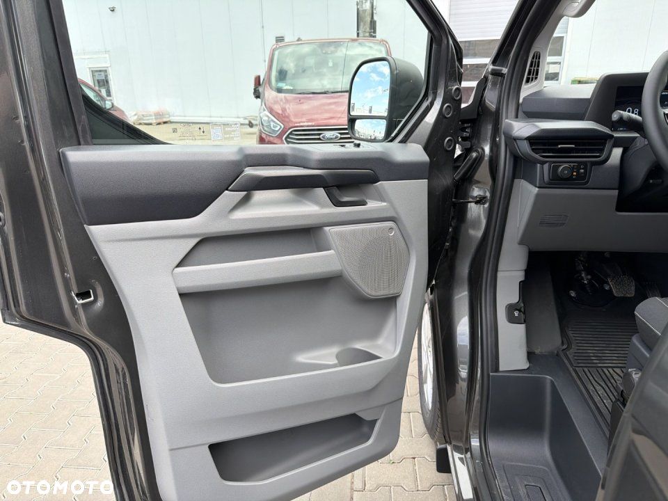 Ford Transit Custom - 10