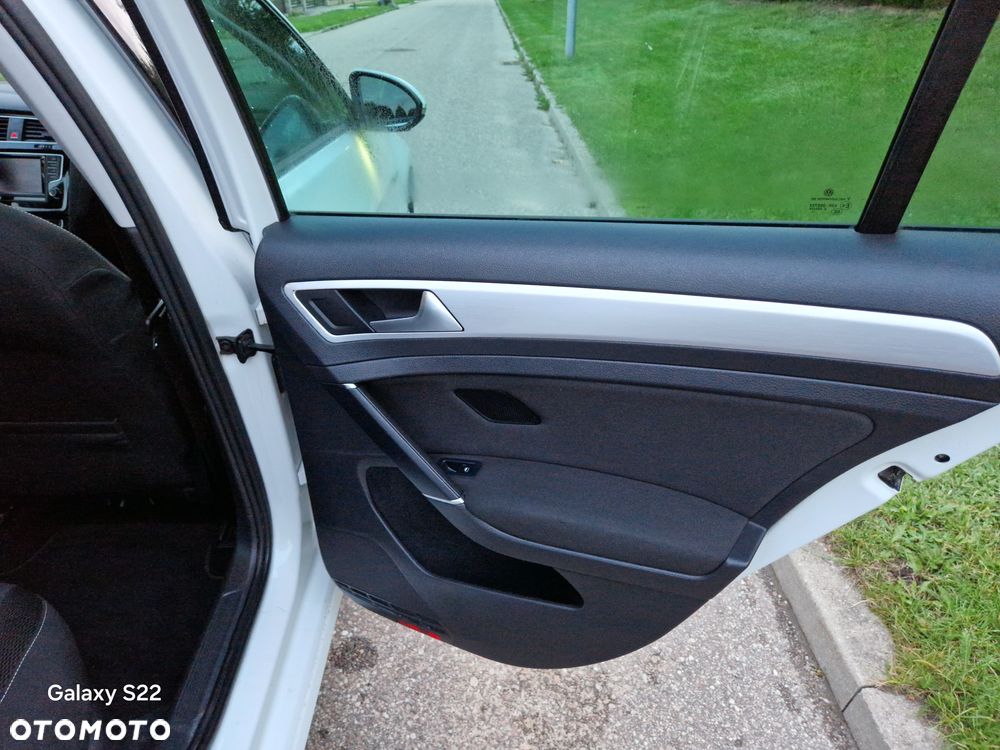 Volkswagen Golf 1.6 BlueTDI DSG Cup - 18